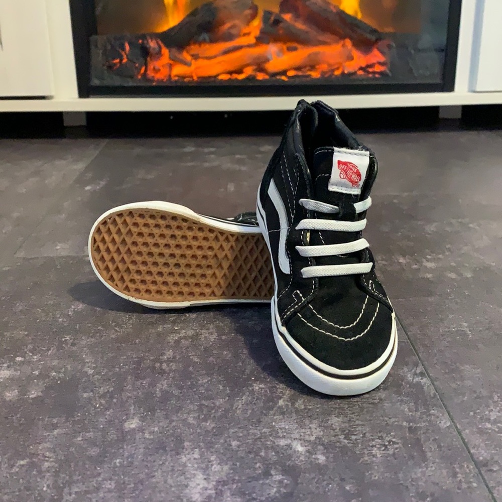 Vans sneakers